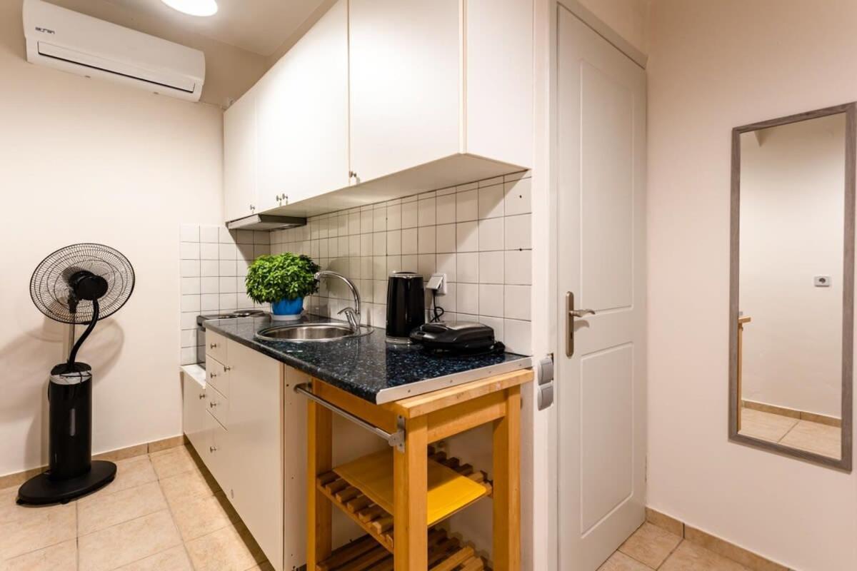 Kitries Summer Getaway - Eden Sandy Suite Kitriai Экстерьер фото